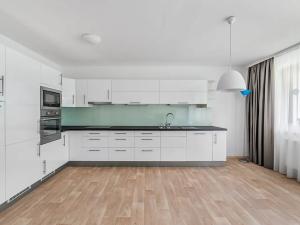 Prodej bytu 4+kk, Praha - Stodůlky, Lýskova, 98 m2
