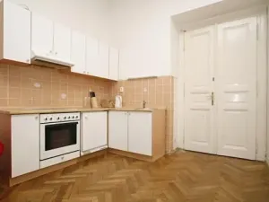 Pronájem bytu 2+kk, Praha - Vinohrady, Korunní, 47 m2
