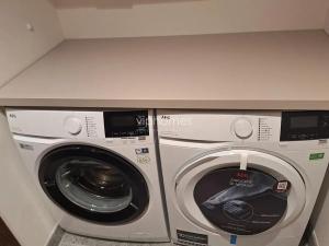 Pronájem bytu 2+kk, Praha - Smíchov, Vackové, 70 m2