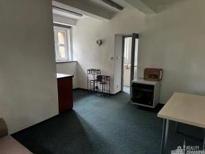 Pronájem kanceláře, Praha - Strašnice, K Červenému dvoru, 73 m2
