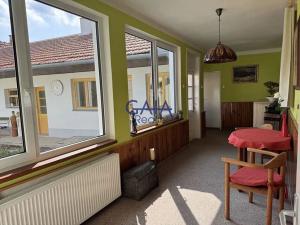 Prodej rodinného domu, Klobouky u Brna, Nádražní, 250 m2