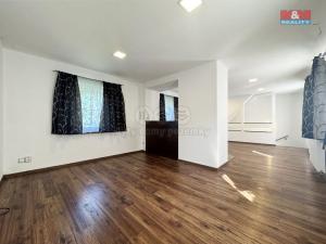 Prodej rodinného domu, Karlovy Vary - Stará Role, Horní, 120 m2