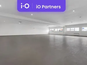 Pronájem skladu, Nupaky, Komerční, 500 m2