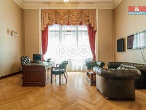 Prodej historického objektu, Praha - Smíchov, Kartouzská, 664 m2