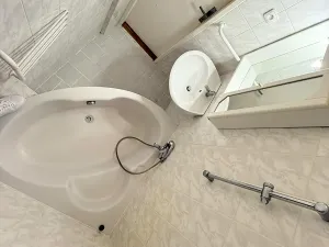 Pronájem bytu 2+kk, Praha - Černý Most, Vašátkova, 43 m2