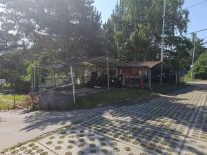 Prodej komerční nemovitosti, Praha - Modřany, Nikoly Vapcarova, 60 m2