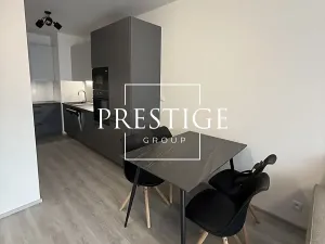 Pronájem bytu 2+kk, Praha - Vysočany, Poděbradská, 60 m2