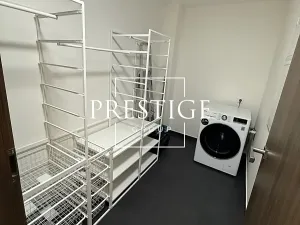 Pronájem bytu 2+kk, Praha - Vysočany, Poděbradská, 60 m2