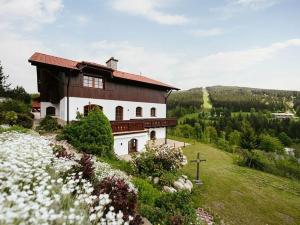 Prodej bytu 2+kk, Špindlerův Mlýn, Vodárenská, 53 m2
