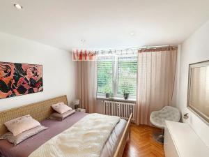Prodej bytu 3+1, Rosice, Komenského náměstí, 82 m2