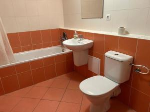 Pronájem bytu 2+kk, Praha - Vysočany, Pod Harfou, 58 m2
