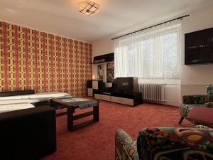 Prodej bytu 2+1, Chomutov, Maxima Gorkého, 49 m2