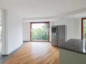 Pronájem bytu 6+kk a větší, Praha - Bubeneč, Pod kaštany, 270 m2