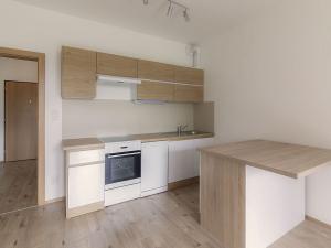 Pronájem bytu 1+kk, Praha - Čakovice, Bermanova, 36 m2