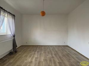 Pronájem bytu 1+1, Chropyně, Masarykova, 40 m2