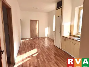 Prodej bytu 4+1, Stříbro, Nerudova, 88 m2