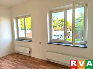 Prodej bytu 4+1, Stříbro, Nerudova, 88 m2