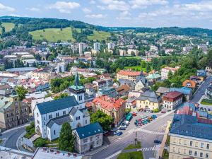 Pronájem komerční nemovitosti, Semily, Komenského náměstí, 692 m2