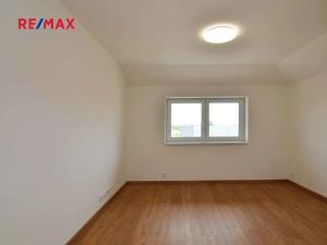Pronájem bytu 3+1, Úhonice, Otakara Kádnera, 104 m2