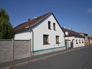 Prodej bytu 3+1, Horšovský Týn, Pionýrů, 75 m2