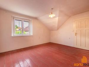 Prodej rodinného domu, Praha - Hloubětín, Mochovská, 210 m2