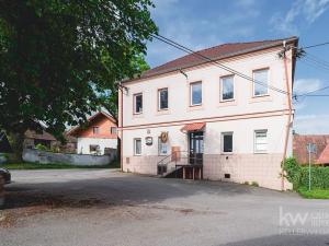 Prodej ubytování, Zálezly, 900 m2
