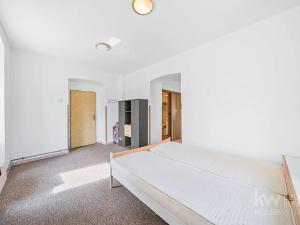 Prodej ubytování, Zálezly, 900 m2