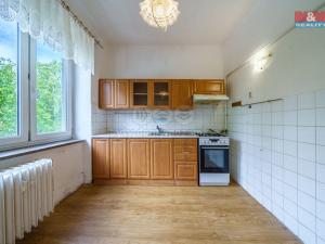 Prodej bytu 2+1, Karlovy Vary, Vítězná, 56 m2