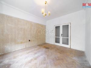 Prodej bytu 2+1, Karlovy Vary, Vítězná, 56 m2