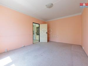 Prodej bytu 1+1, Karlovy Vary - Rybáře, U Koupaliště, 37 m2