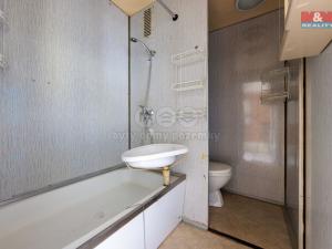 Prodej bytu 1+1, Karlovy Vary - Rybáře, U Koupaliště, 37 m2