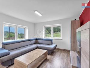 Prodej rodinného domu, Syřenov - Újezdec, 280 m2