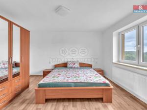 Prodej rodinného domu, Syřenov - Újezdec, 280 m2