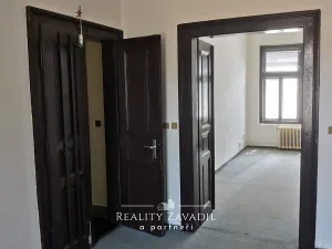 Pronájem kanceláře, Hradec Králové, Pospíšilova, 36 m2
