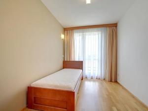 Pronájem bytu 3+kk, Praha - Kunratice, V Zeleném údolí, 100 m2