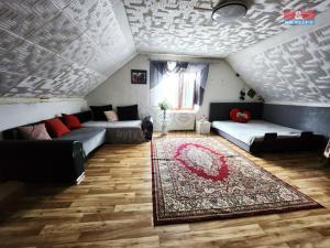 Prodej rodinného domu, Jimlín - Zeměchy, 208 m2