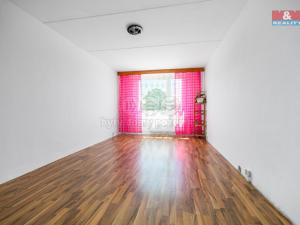 Prodej bytu 3+1, Spálené Poříčí, Zámecká, 83 m2