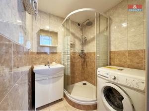 Pronájem bytu 2+1, Karlovy Vary - Rybáře, Krušnohorská, 62 m2