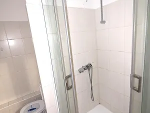 Pronájem bytu 2+kk, Ústí nad Labem, Poláčkova, 40 m2