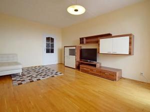 Pronájem bytu 2+kk, Praha - Troja, Hnězdenská, 51 m2