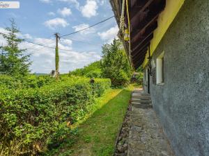Prodej chaty, Liteň - Běleč, Pod Zastávkou, 80 m2