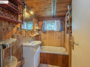 Prodej chaty, Liteň - Běleč, Pod Zastávkou, 80 m2