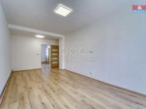 Pronájem bytu 3+1, Lubenec, Pražská, 82 m2
