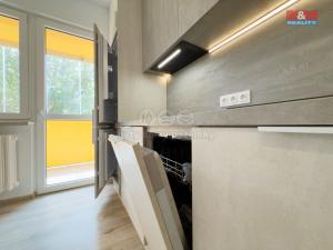 Prodej bytu 3+kk, Karviná - Mizerov, Majakovského, 58 m2