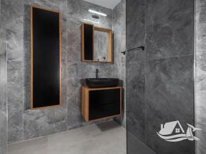 Prodej bytu 1+1, Agios Amvrosios Keryneias, Kypr, 58 m2
