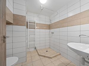 Pronájem bytu 2+kk, Sadová, 43 m2