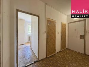 Prodej bytu 2+1, Ostrov, Štúrova, 53 m2