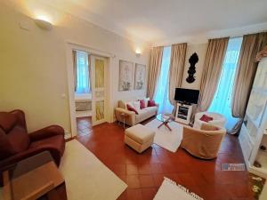 Pronájem bytu 2+1, Praha - Vinohrady, Rybalkova, 72 m2