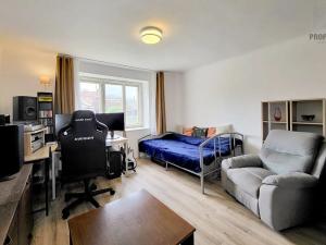 Prodej pozemku pro bydlení, Lažánky, 388 m2