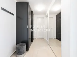 Pronájem bytu 2+kk, Praha - Smíchov, Podbělohorská, 55 m2
